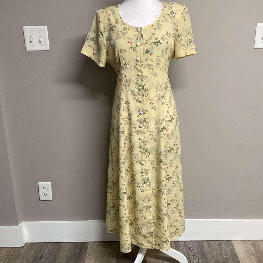 Vintage Floral Yellow Maxi Dress
